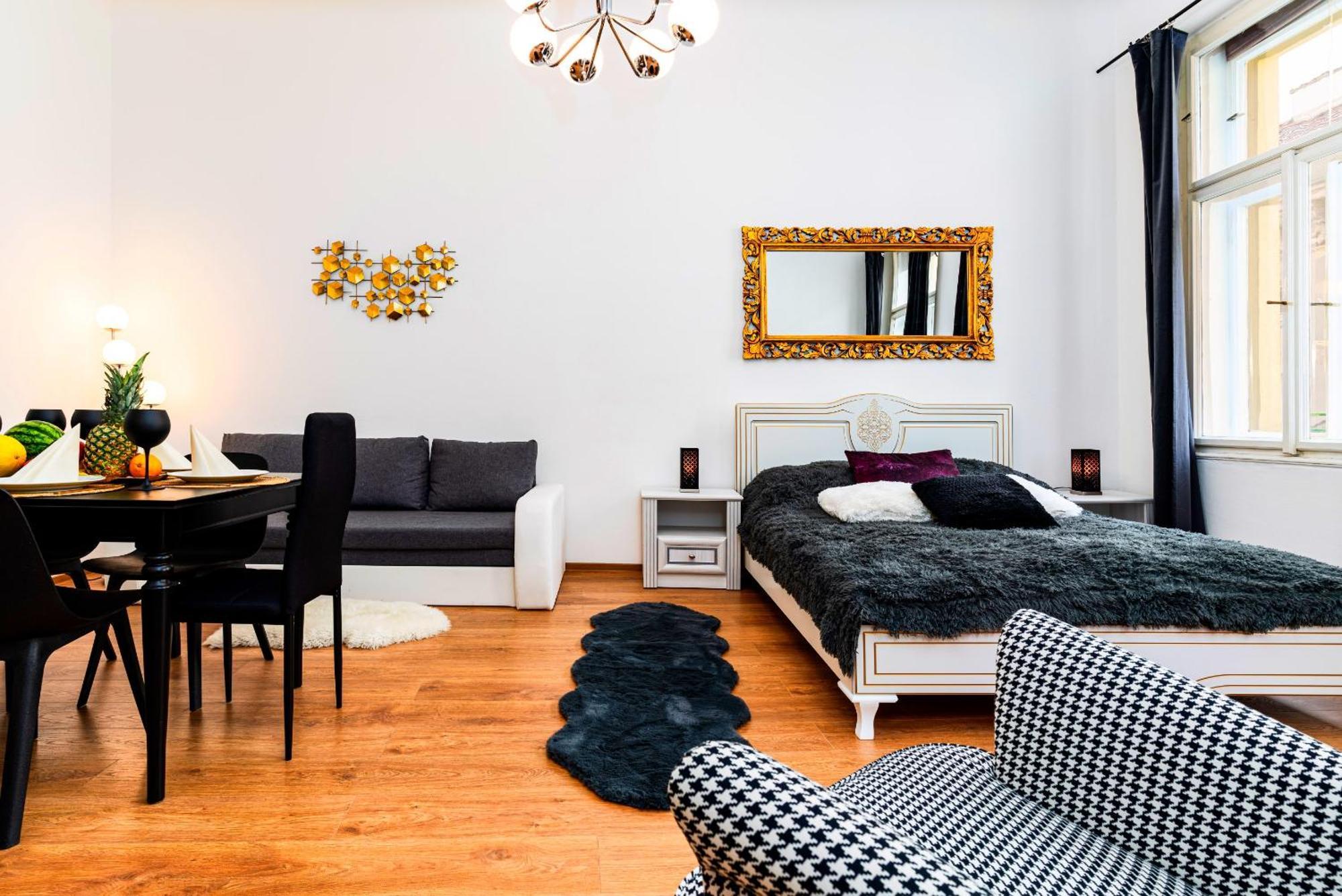 Black Gold Kingdom Praga Exterior foto